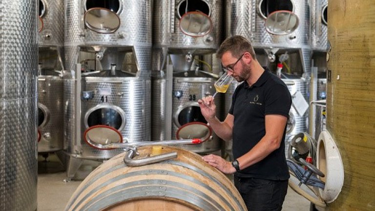 Най-големите алкохолни компании затъват в непродадени запаси за $22 млрд