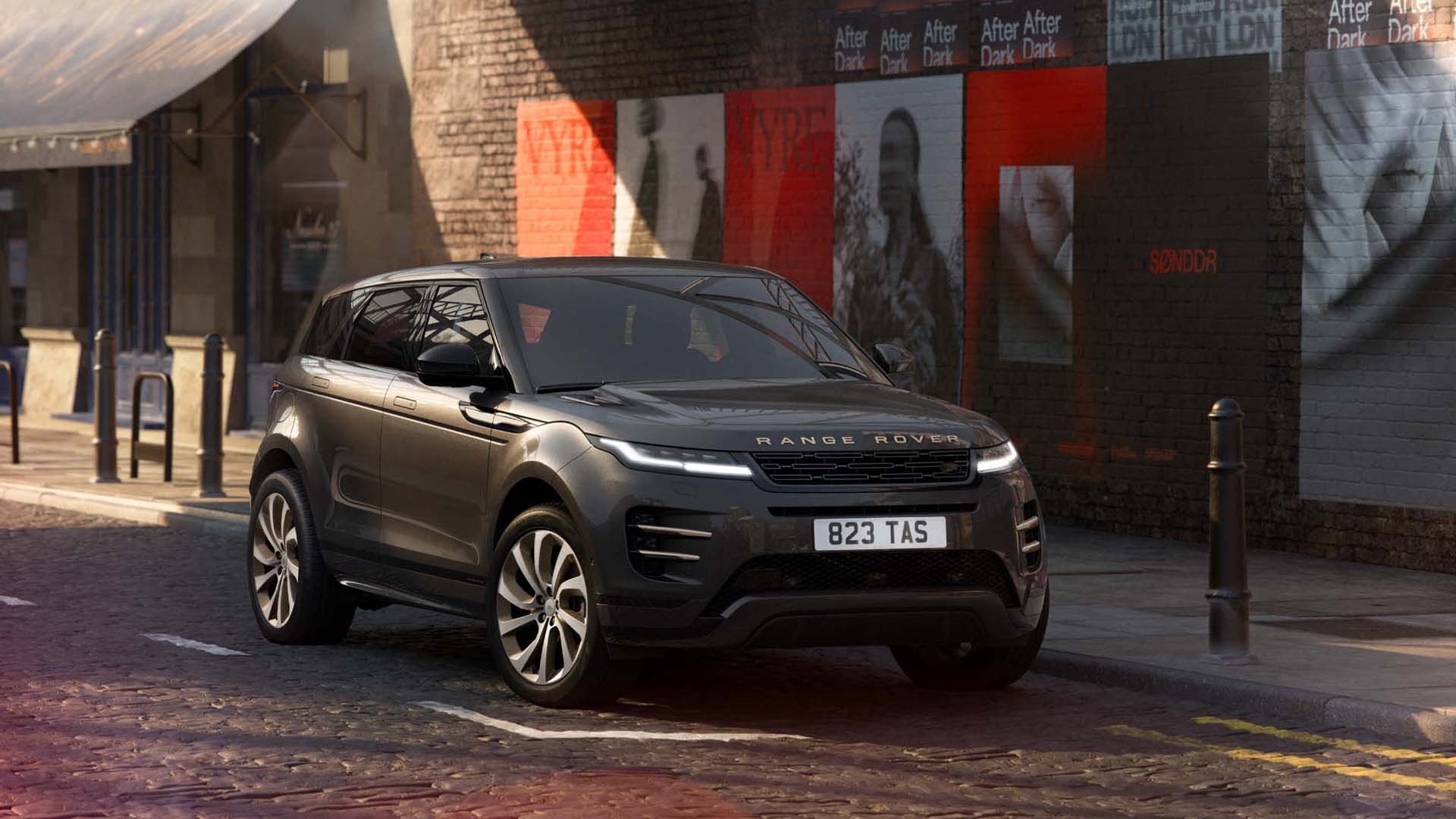 Range Rover показа специални издания на Evoque и Velar, вдъхновени от Лондон
