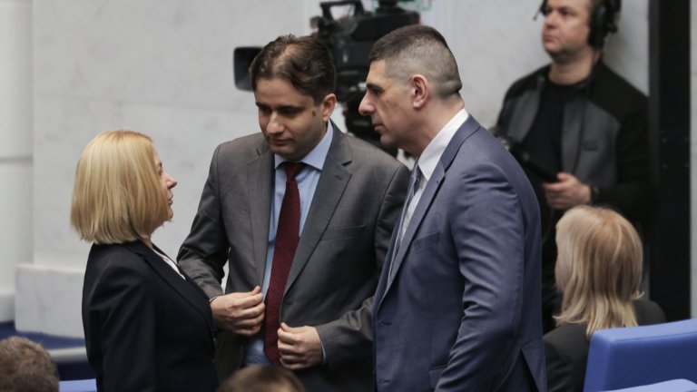 От "Да, България" възразиха на ПП, искат си Божанков и Лорер в листите