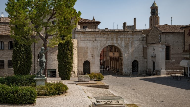 В Италия беше открита базилика, проектирана от "бащата на архитектурата" Витрувий