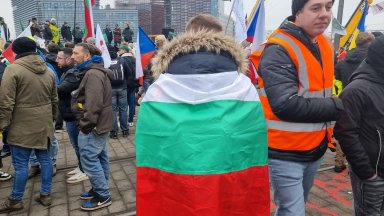 Фермери протестират пред ЕП срещу сделката с Меркосур, сред тях има и 40 българи