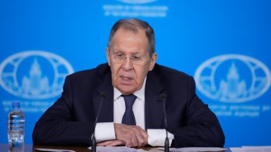 Лавров сравни Гренландия с Крим, готови са за преговори за Балканите със САЩ