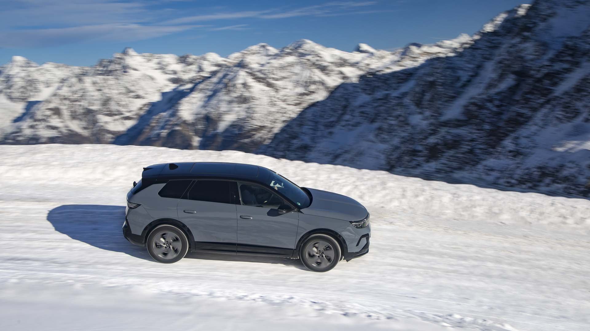 Opel Grandland Electric AWD