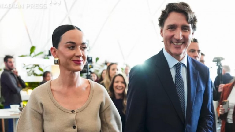 Кейти Пери се появи хваната за ръка с Джъстин Трюдо на Световния икономически форум в Давос