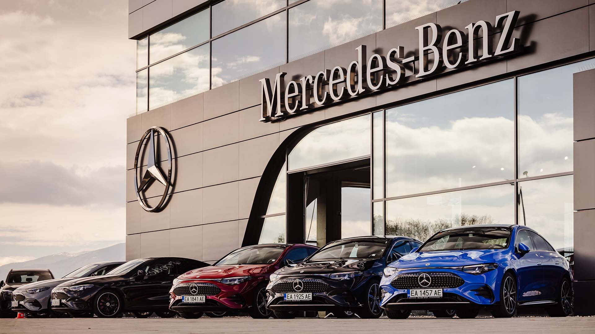 Новият Mercedes-Benz CLA вече се предлага в шоурума на марката