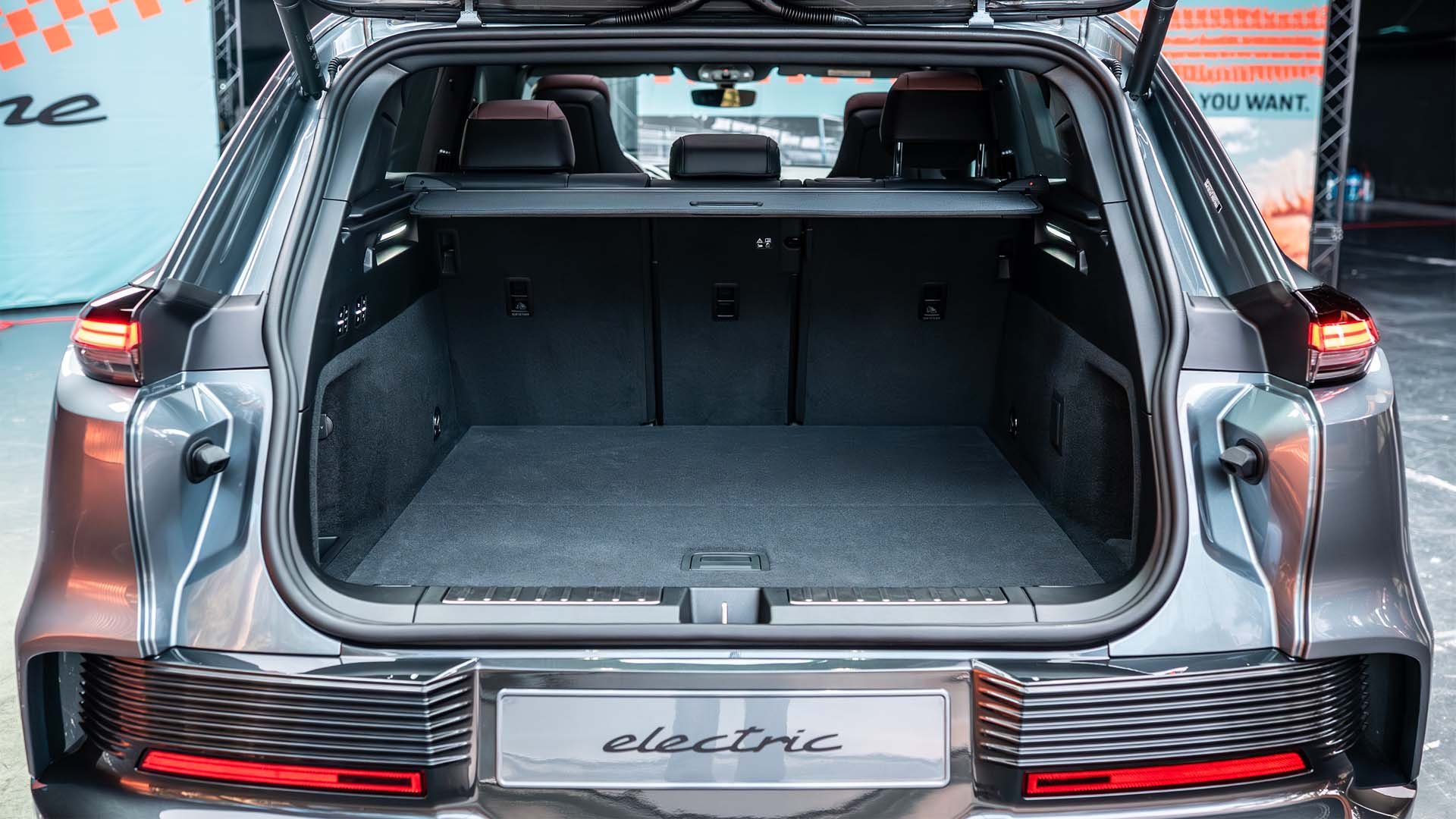 Porsche Cayenne Electric