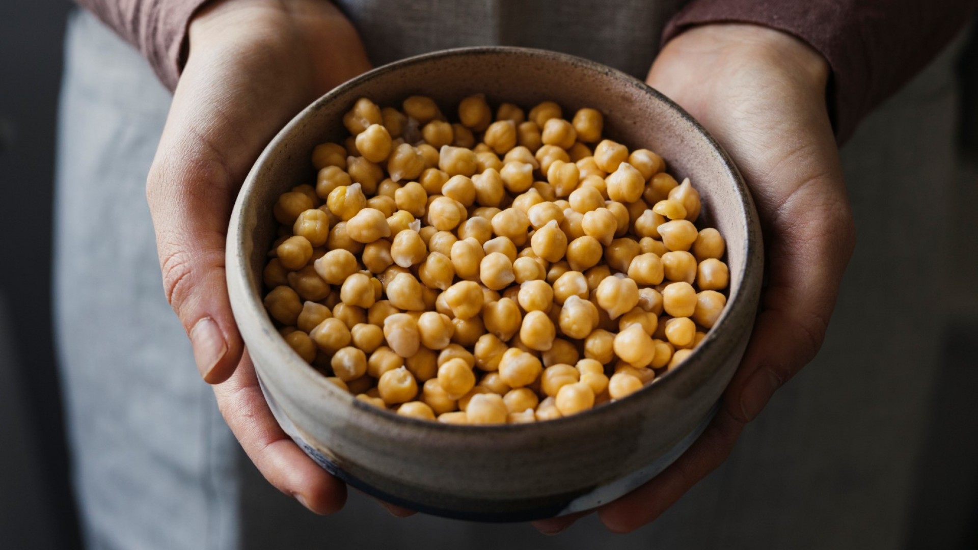 Защо нахутът от консерва трудно става кремообразен и как да поправите това