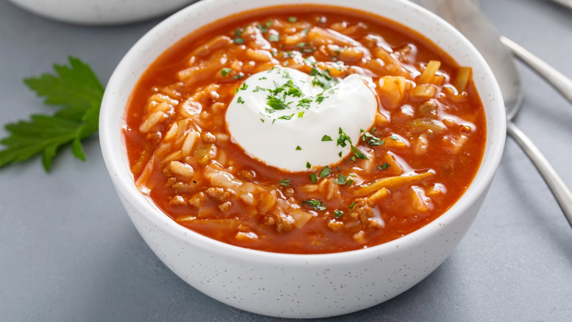 По вкусно, отколкото предполагате: Зелева супа с панчета