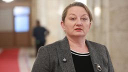 Сачева: Не можехме да променим датата нито на поканата, нито на инициативата за Съвета за мир