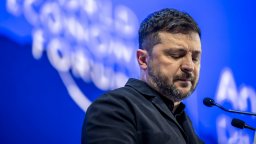 Зеленски с критики към Европа в Давос: Мадуро се изправя пред съда, а Путин не