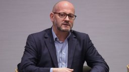 Радан Кънев: Никога не е имало подобна концентрация на власт в един човек