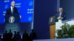 "Твърде дълго смърт и разруха в Газа": Първа реч на Николай Младенов начело на Съвета за мир (видео)