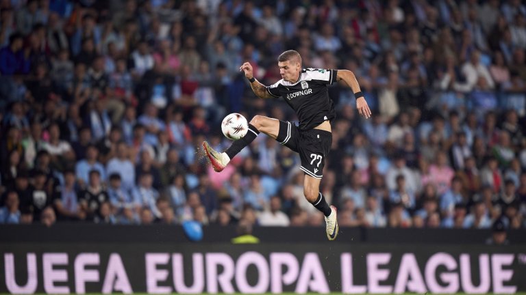 ПАОК уточни: Контузията на националния капитан на България е сериозна