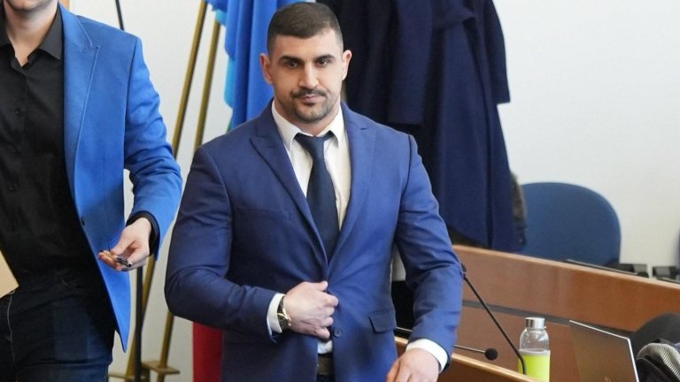 Съдът пусна под гаранция обвинения за изнудване столичен общински съветник Антон Бранков