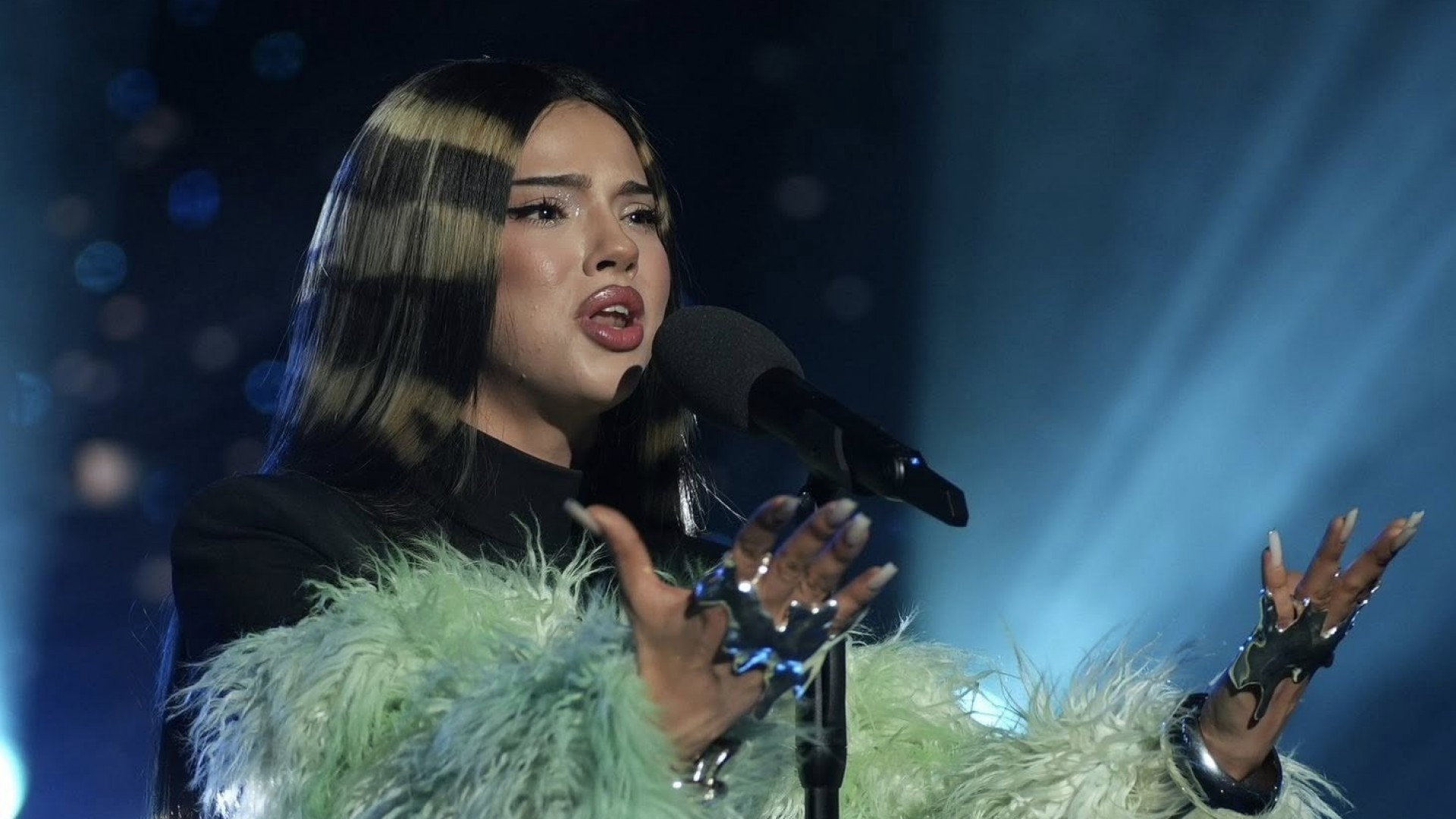 DARA спечели вота в първия етап на "Евровизия": "Готова съм за европейската публика"