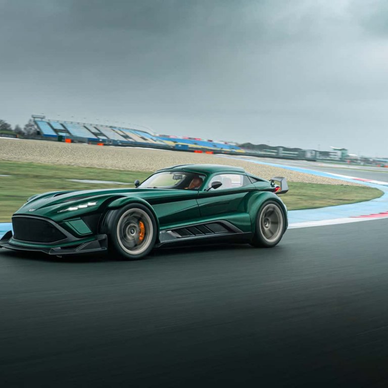 Donkervoort P24 RS вдига 100 км/ч за по-малко от 2,5 секунди (видео)