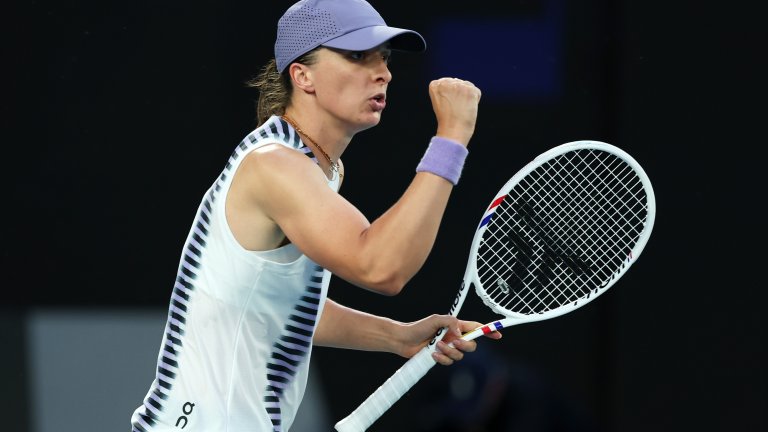 Ига Швьонтек развенча домакинските надежди с "геврек" (Резултати)