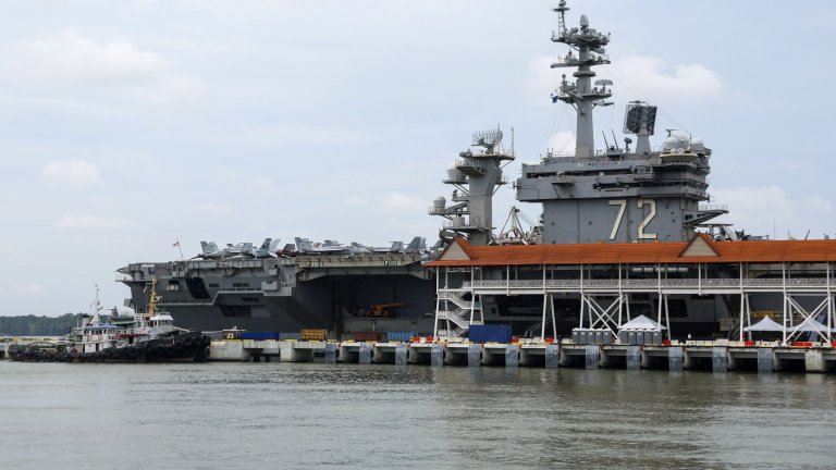 Американската армада пристигна в Близкия изток