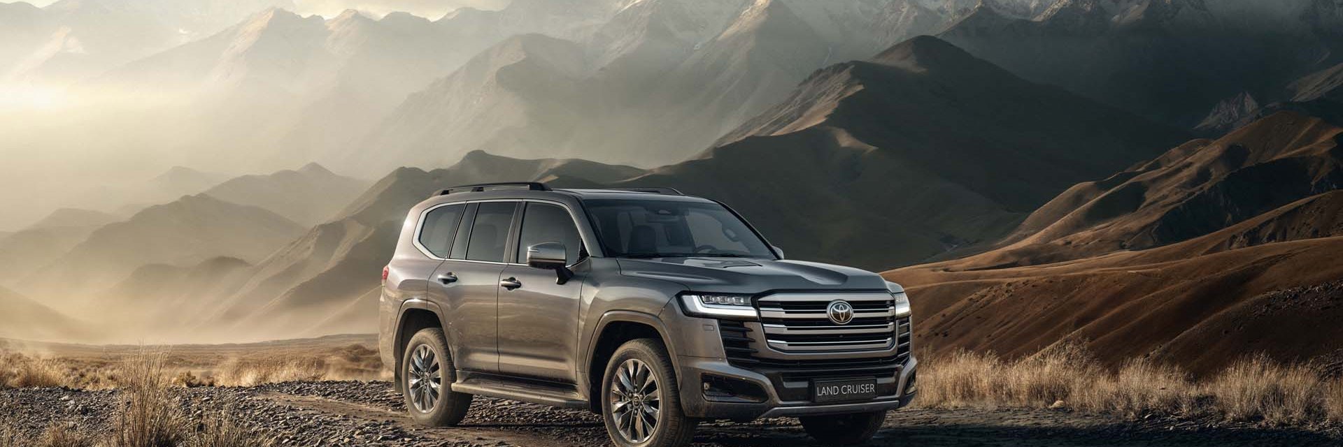 Toyota Land Cruiser 300 дебютира в Европа с хибридно задвижване