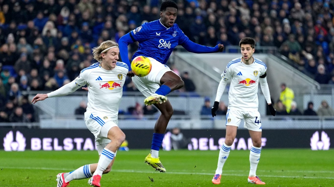 Българският национал Илия Груев младши изигра пореден силен мач във