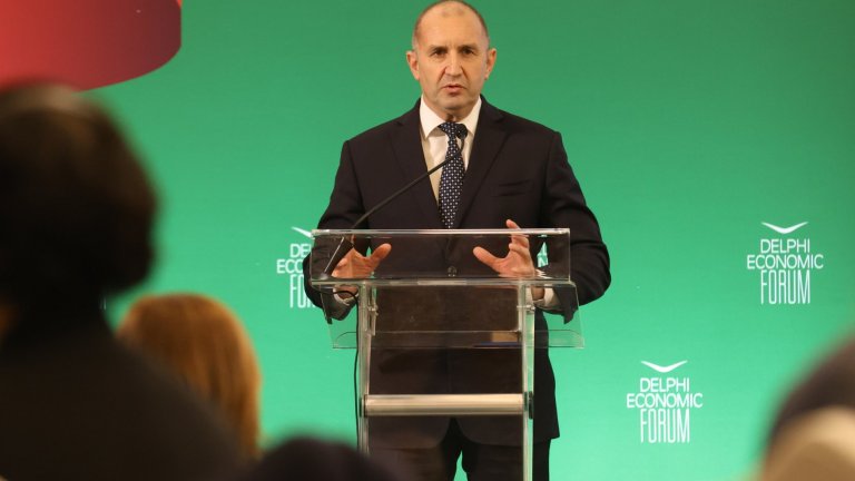 За Европа, еврозоната и войната: Радев с реч на първо публично събитие като гражданин