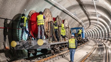 Започва разширението на третата линия на метрото при Военната академия