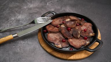 Телешки език в масло и чесън