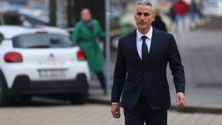 Андрей Гюров е готов да бъде служебен премиер