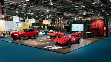 Alfa Romeo показа легендарни модели на изложението Retromobile в Париж