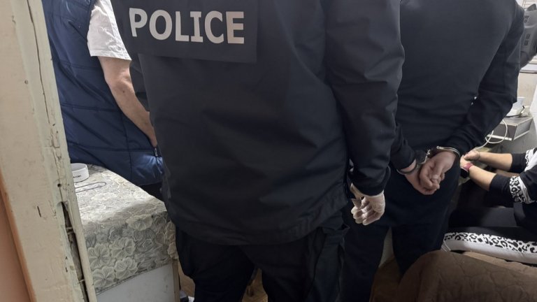 16 българи и чужденци са арестувани за каналджийство при акция на ГДБОП (снимки)