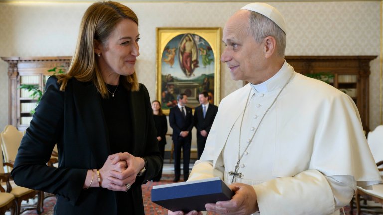 Председателката на ЕП сподели размисли с папата за мира чрез диалог в Европа и света
