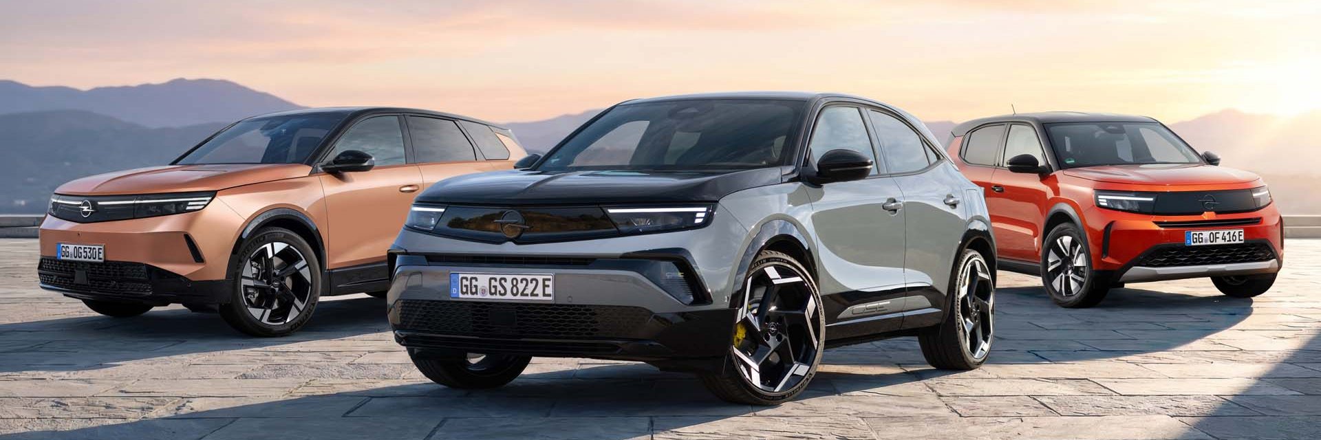 Гамата от SUV на Opel впечатли клиенти и експерти през 2025 година
