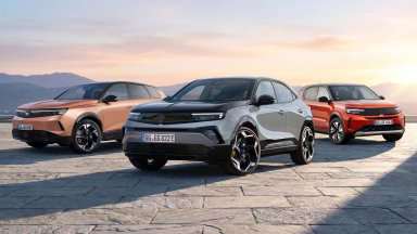 Гамата от SUV на Opel впечатли клиенти и експерти през 2025 година