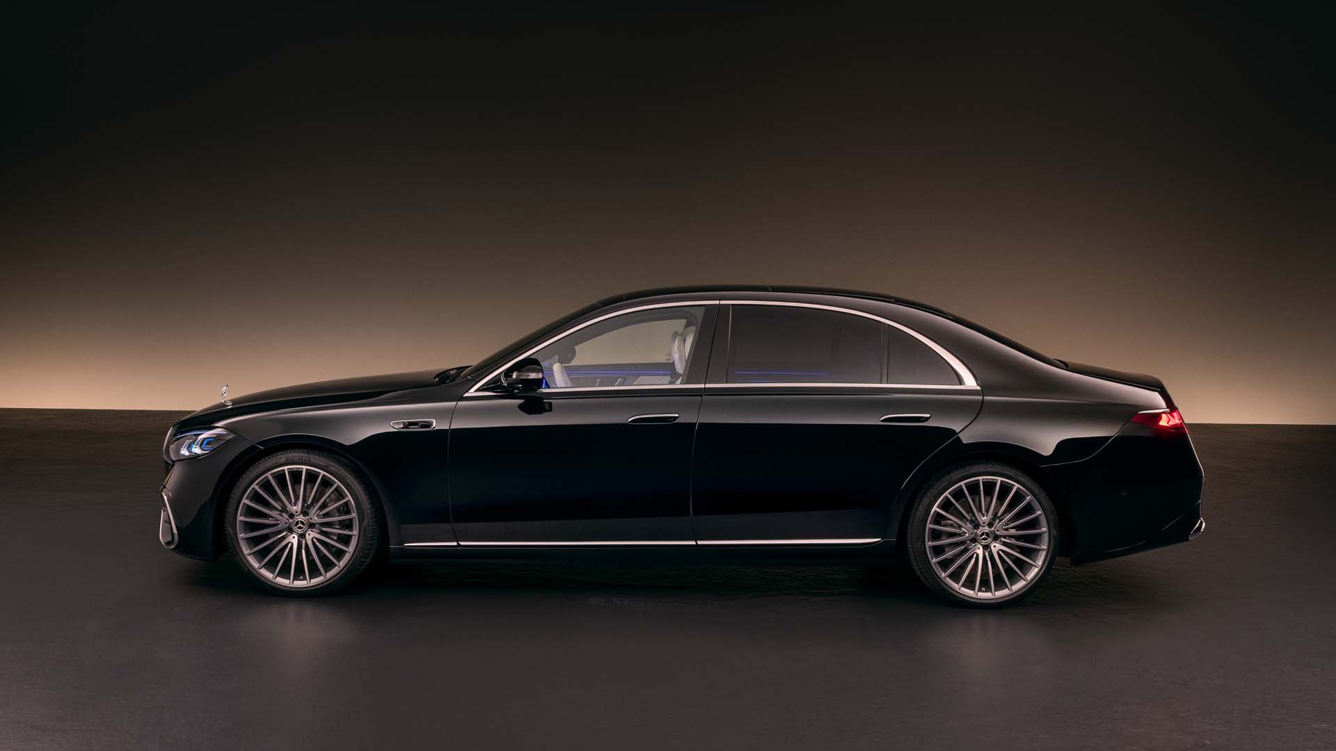Mercedes-Benz S-Class W223