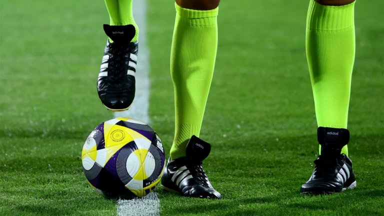 От БФС се похвалиха с рекорден интерес към курсовете за съдии