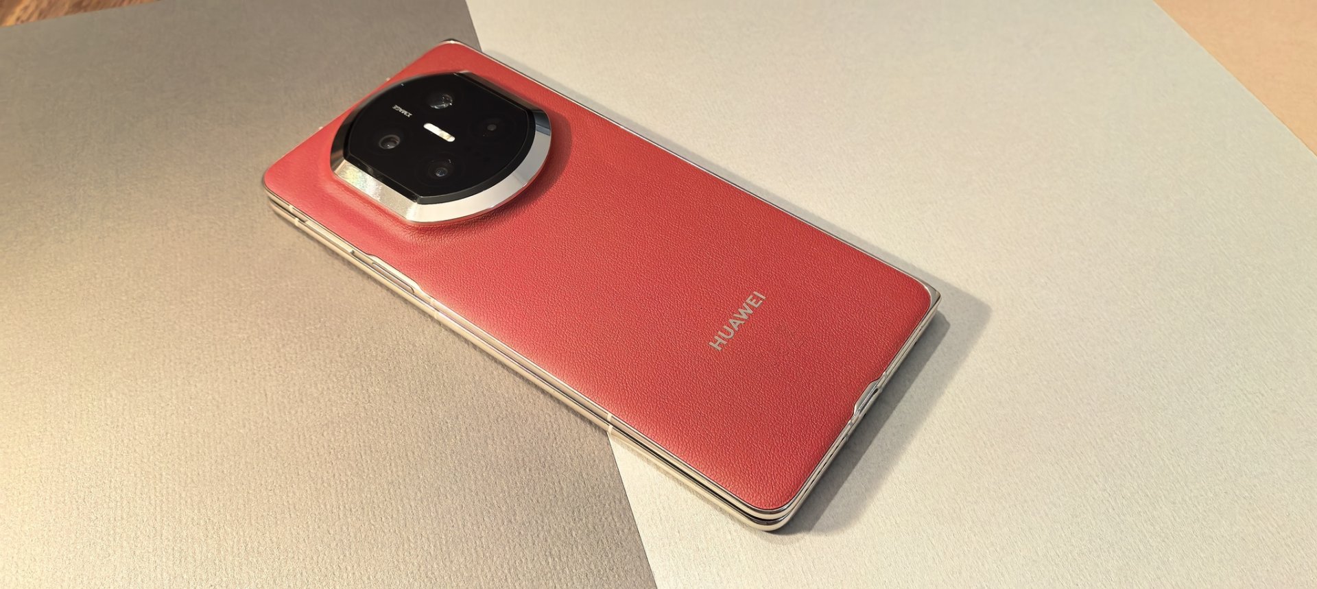 HUAWEI Mate X7