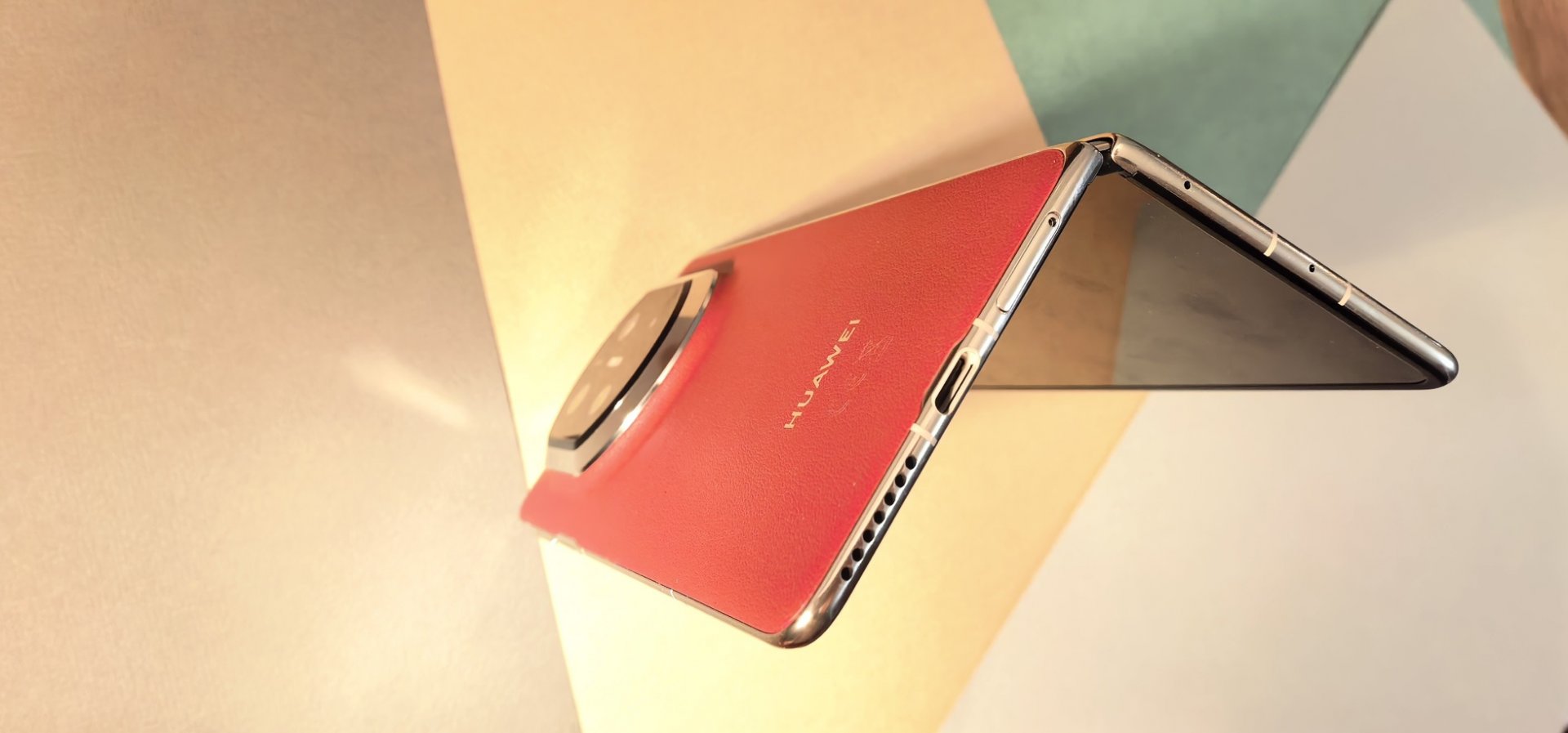 HUAWEI Mate X7