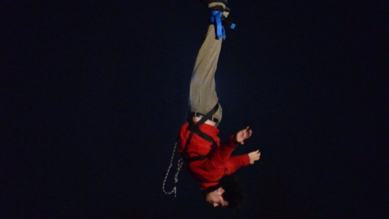 "Ако не знам какво ще се случи утре, би било прекрасно" от Дриант Зенели