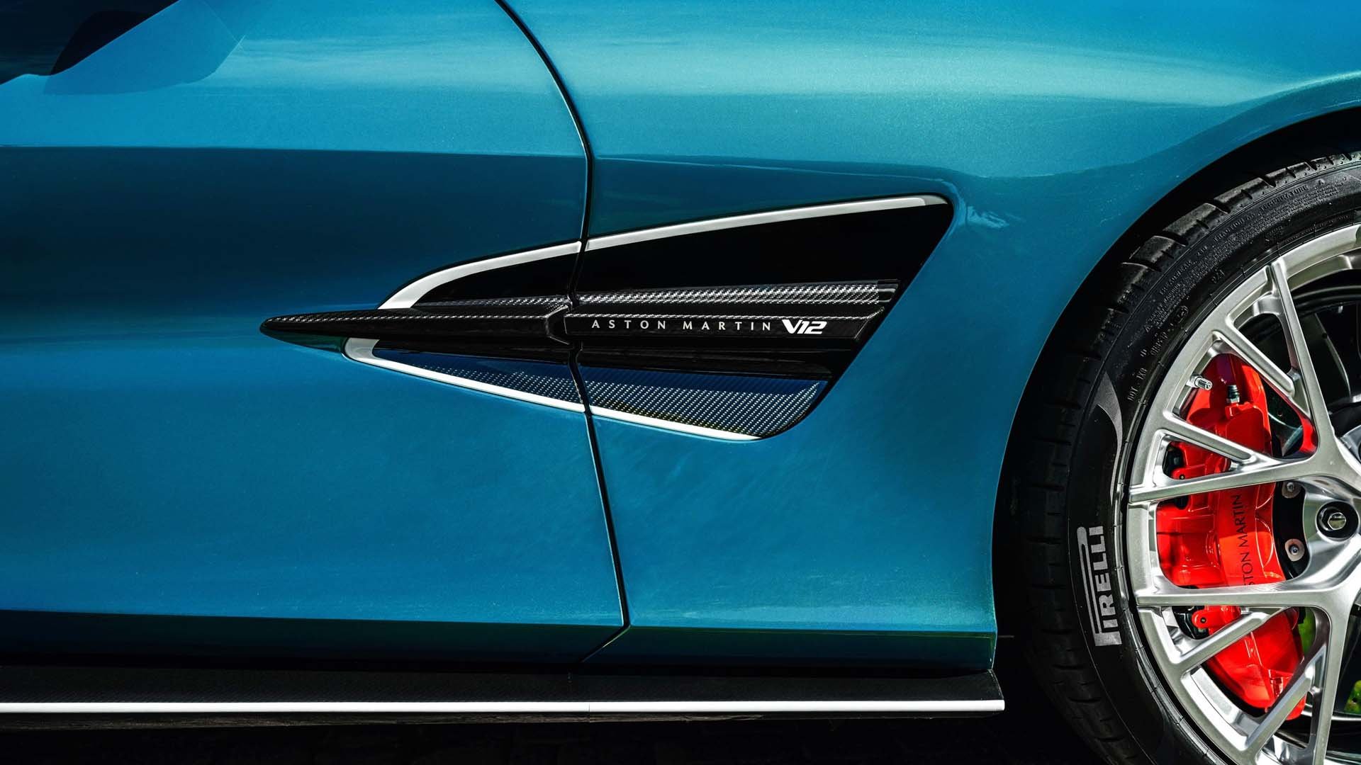 Aston Martin Vanquish Volante Wave Edition 