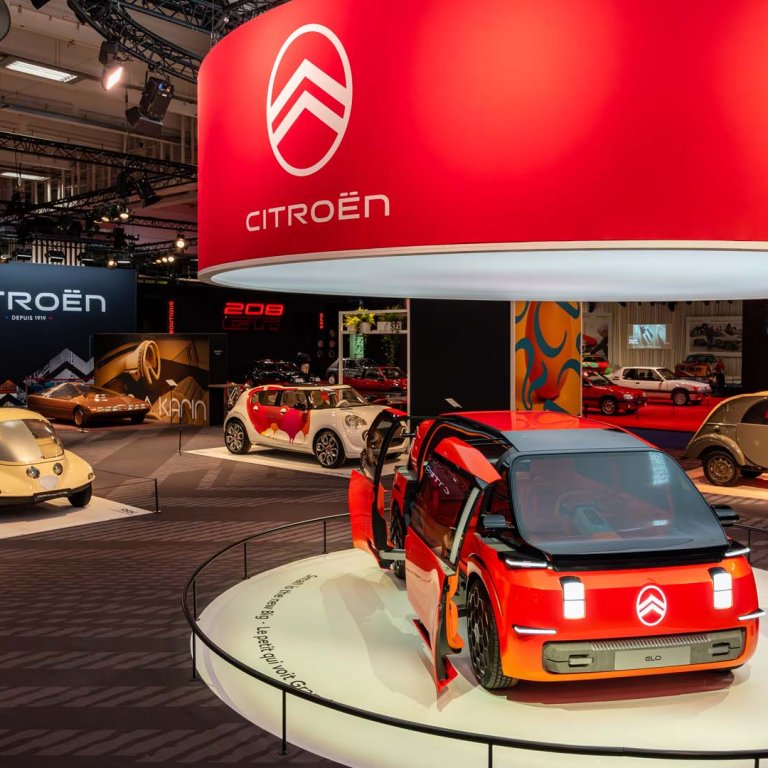 Citroen представя седем знакови прототипа на изложението Retromobile