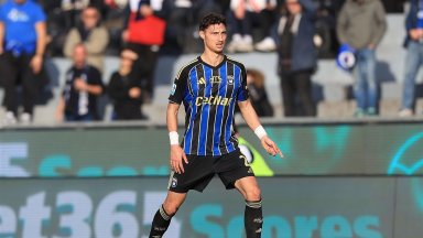 Росен Божинов дебютира като титуляр в Серия "А" с домакинска загуба