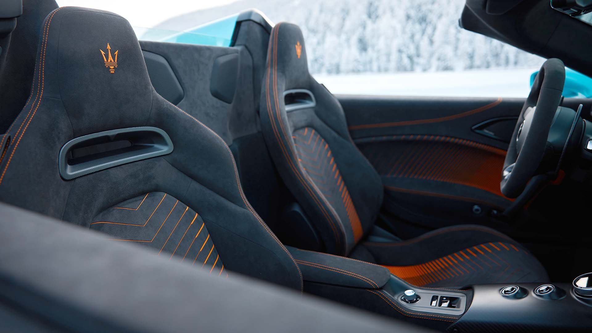 Maserati MCPura Cielo Frozen Magma