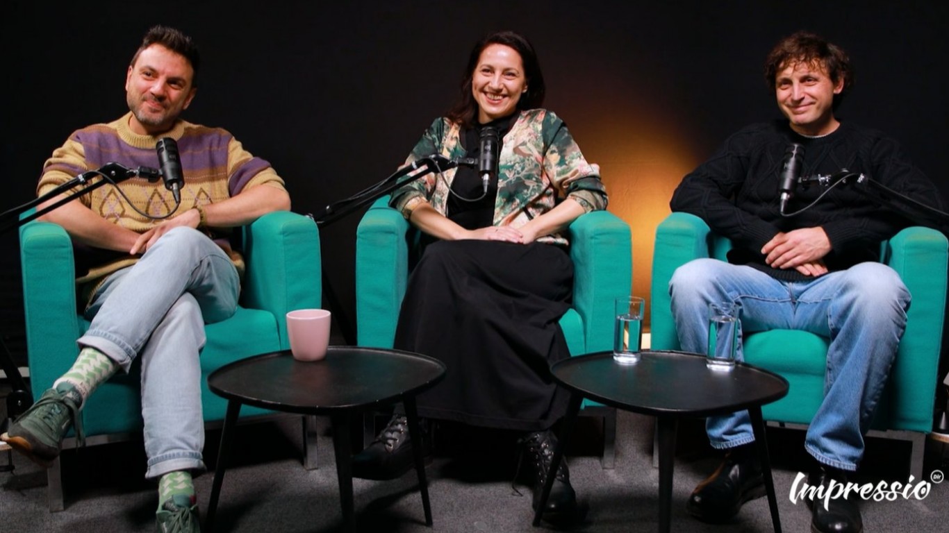 "Диви ягоди": Когато едно писмо те връща у дома