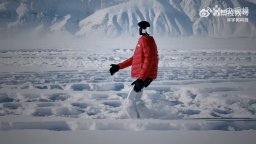 Човекоподобен робот тъпче сняг при –47°C: Unitree G1 направи 130 000 крачки в екстремен студ 