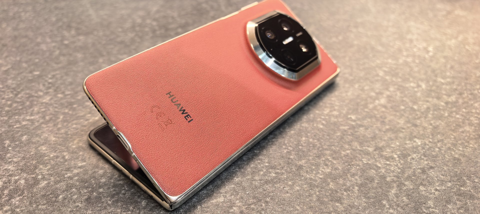 HUAWEI Mate X7