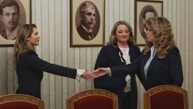 ГЕРБ предложи Йотова да си избере депутат за премиер, а те ще го подкрепят за шеф на НС