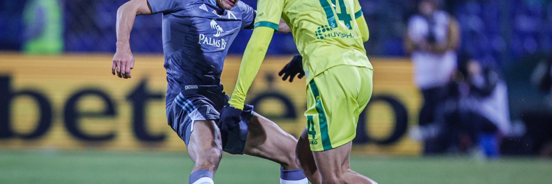 Рестарт на Първа лига с един основен въпрос: Ще се смени ли караулът на върха?