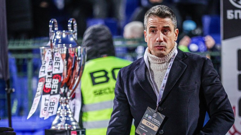 Веласкес: Мачът беше 50 на 50. Горд съм с футболистите