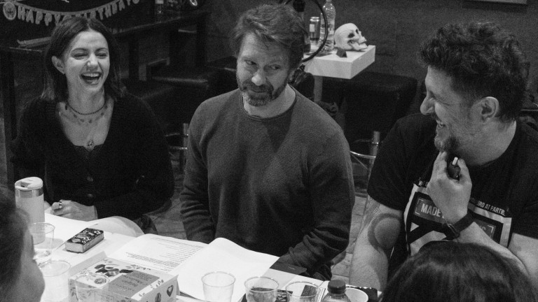 Асен Блатечки поставя "Дами канят" - култовата история оживява на сцена за пръв път