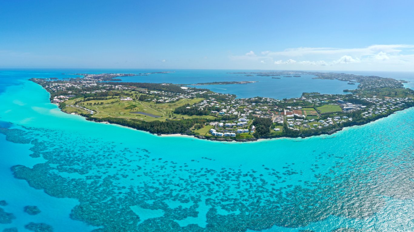 Призраци от дълбините: Изгубените легенди на Бермудите